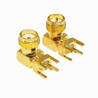 Conector de Antena RF SMA-KWE con Base Curva, Rosca Externa y Orificio Interno, Conector de Antena RF
