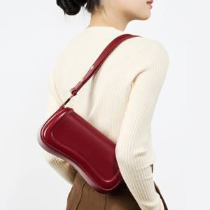 Vente <span class=keywords><strong>en</strong></span> gros sac à bandoulière pour femmes <span class=keywords><strong>en</strong></span> cuir véritable sac sous le bras nouveau design de luxe petit sac pour dames <span class=keywords><strong>en</strong></span> cuir de vachette - Product Image 1