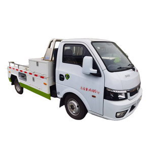 Camions de dépannage et de remorquage lourds DongFeng de 2 tonnes avec élévateur de roues et grue de sauvetage - Product Image 1