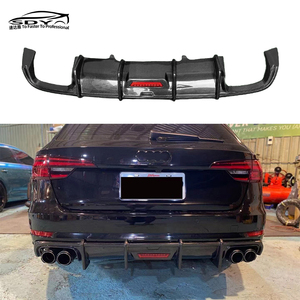 Diffusore Posteriore in Fibra di Carbonio Stile KB con Luce per <span class=keywords><strong>Audi</strong></span> <span class=keywords><strong>A4</strong></span> B9 <span class=keywords><strong>Allroad</strong></span> 2017-2019 - Product Image 1