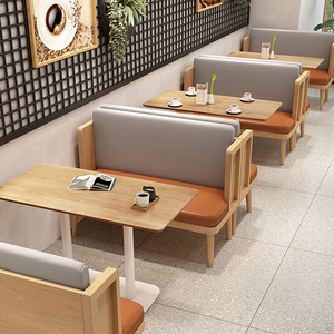 ชุดโต๊ะและเก้าอี้คาเฟ่สไตล์นอร์ดิก โซฟาไม้จริงสำหรับร้านอาหาร ร้านขนม และมุมอ่านหนังสือ - Product Image 3