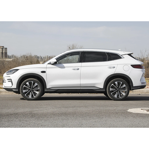 Popular BYD Song Plus DM-i SUV Compacto con Autonomía de 110 km, Vehículo Eléctrico Híbrido 4x4 para Familias y Aventuras al Aire Libre - Product Image 6