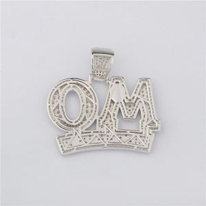 A medida Premium 925 Plata HipHop corte esmeralda lujo Moissanite piedra Unisex encanto elegante moda joyería fina colgantes y dijes - Product Image 4