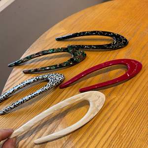 Elegante Horquilla Vintage para Mujer, con Doble Punta y Cristales, de Acetato, para Decoración del Cabello - Product Image 1