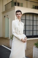 2024 hiver Style français chaud col fleuri longue lanterne manches Blouse ODM OEM coupe ajustée tempérament vêtements décontractés haut de gamme