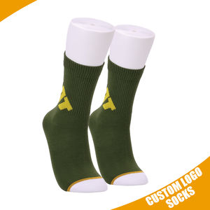 <span class=keywords><strong>Chaussettes</strong></span> pour <span class=keywords><strong>hommes</strong></span> personnalisables <span class=keywords><strong>Chaussettes</strong></span> en coton antibactérien avec logo avec fond et position du corps Design décontracté pour la saison printanière - Product Image 3