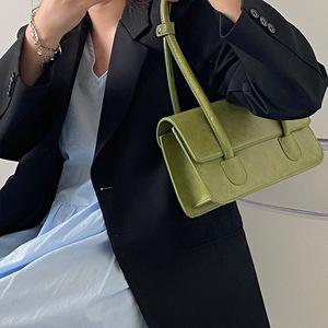 Nouveau <span class=keywords><strong>Sac</strong></span> à Main Femme en PU 2026, <span class=keywords><strong>Sac</strong></span> à Bandoulière en Cuir Huilé, <span class=keywords><strong>Sac</strong></span> Sous le Bras Vert Haricot Haut de Gamme Tendance, <span class=keywords><strong>Sac</strong></span> Messager - Product Image 5