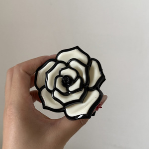 <b>Sweet</b> Cute Daisy Unisex Hawaiian Floral Small 6cm Daily Use Tropical <b>Flower</b> Rose Plastic Hair Clip - Product Image 5