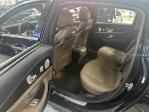 Auto Usate All'Ingrosso <span class=keywords><strong>Mercedes</strong></span> Benz Classe <span class=keywords><strong>E</strong></span> W213 <span class=keywords><strong>E</strong></span> 300 L Sport Edizione Speciale 2020 Berlina - Product Image 5