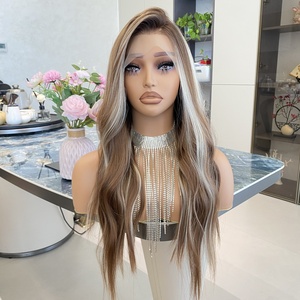 Peluca sintética frontal de encaje 13x4 con reflejos rubios y marrón ceniza, fibra transparente resistente al calor, onda natural suelta - Product Image 5