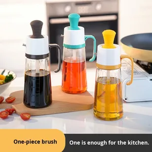 Wholesale Oil <b>Brush</b> <b>Bottle</b> with Integrated Pourer High Temperature Resistant Glass 250mL Capacity Modern Design Seasoning - Product Image 3