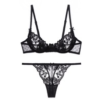 BRA Gaya Prancis Berenda dengan Aksen Hollow Out, Lingerie Berkawat Ultra Tipis, Kontrol Ringan, Set Bra dan Tanga Tipis untuk Musim Panas, Dilengkapi Pad, Bahan Bernapas