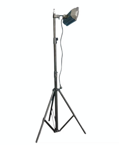 Chauffage infrarouge extérieur portable léger 1500W IP65 avec trépied pliable, télécommande et contrôle tactile, pour terrasse et plafond - Product Image 2