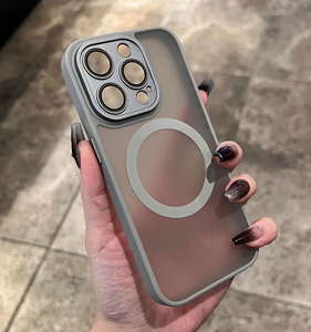 Per <span class=keywords><strong>iPhone</strong></span> 15 <span class=keywords><strong>Pro</strong></span> <span class=keywords><strong>Max</strong></span> custodia per telefono opaca magnetica antiurto, la <span class=keywords><strong>fotocamera</strong></span> in metallo protegge la copertura di ricarica Wireless per il caso <span class=keywords><strong>iPhone</strong></span> 15 Plus - Product Image 1