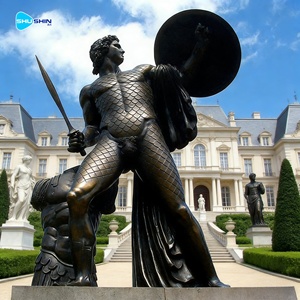 Grande Statua di Guerriero in Bronzo con Spada e Scudo per Decorazione di Giardini e Spazi Pubblici - Product Image 3