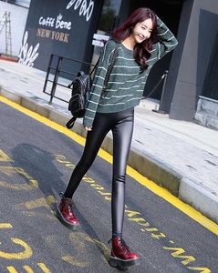 Leggings d'hiver pour femmes en polaire Pantalon en imitation <span class=keywords><strong>cuir</strong></span> PU Pantalon crayon élastique Slim Tight Casual Outwear Long Leggings - Product Image 4
