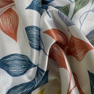 97% पॉलिएस्टर 3% स्पैन्डेक्स 50 डी सिल्क खिंचाव सैटिन एंटी-पिलिंग होम टेक्सटाइल पारदर्शी ट्युल पिज़्नी प्रिंटिंग - Product Image 6