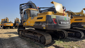 Excavatrice d'occasion Volvo EC300 Grande pelle de 30 tonnes avec 1 an de garantie Comportant les composants principaux de la boîte de vitesses du moteur Volvo Penta - Product Image 3