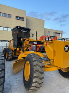 รถเกรดเดอร์ Caterpillar 140K ของแท้ สภาพดีเยี่ยม อุปกรณ์ที่เชื่อถือได้สำหรับงานปรับพื้นผิวถนนในเหมืองหินและงานดินดิบ - Product Image 1