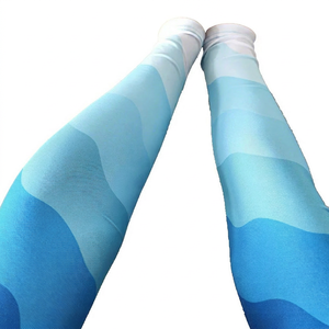 Manchons de cyclisme bleu dégradé anti-UV unisexe pour adultes 100% polyester imprimé par sublimation - Product Image 2