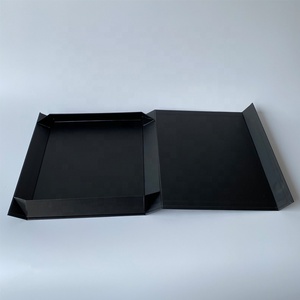 Boîte d'emballage haut de gamme pliable et recyclable <span class=keywords><strong>pour</strong></span> draps, avec lamination mate, gaufrage et fermeture magnétique, <span class=keywords><strong>pour</strong></span> l'ameublement domestique - Product Image 3