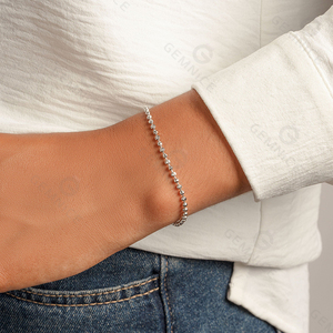 Bracelet pour femme Gemnel en argent sterling 925 anti-oxydation, chaîne à perles à texture martelée - Product Image 2