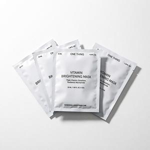 Mascarilla Facial Iluminadora con Vitamina One Thing, 35 ml, 5 Unidades, Para Todo Tipo de Piel - Product Image 1