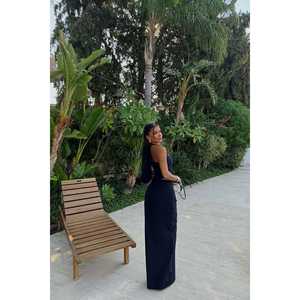 Costume formel noir avec décoration boutonnée style jupe - Product Image 1