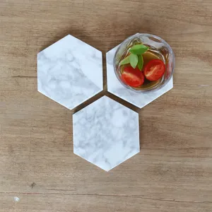 Venda por atacado preço promocional personalizado logotipo impressão natural branco quadara hexágono mármore coaster