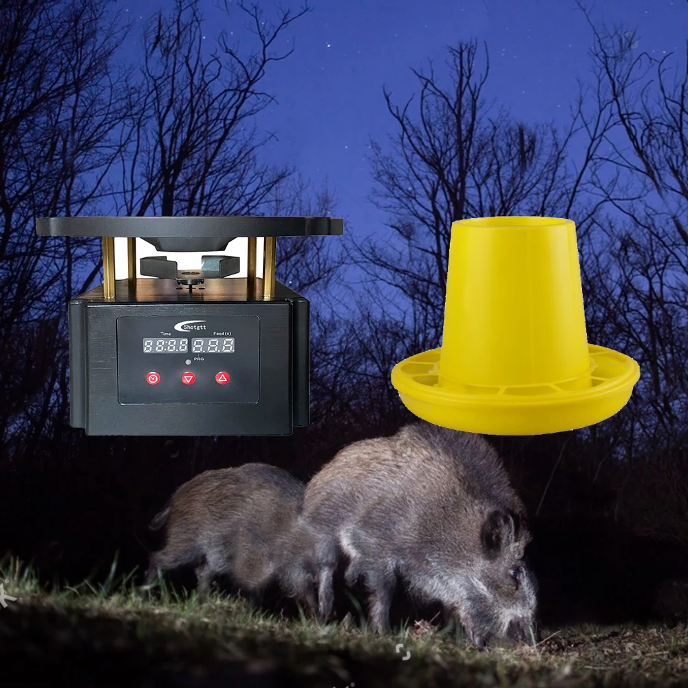 deer feeder with solar panel