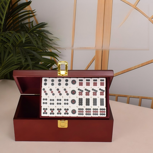Ensemble complet de carreaux de Mahjong japonais de haute qualité de 26mm avec plateaux à dés Fives rouges et étui de transport rigide - Product Image 1