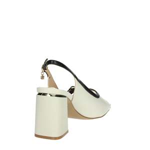 Sandales à talons Mariella Burani pour femme 51161 en cuir noir à bout carré et talon bloc avec bride arrière - Product Image 3