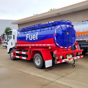 รถบรรทุกน้ำมัน ISUZU KV100 4x2 ถังบรรจุ 5000 ลิตร พร้อมปั๊มจ่ายน้ำมันดีเซลสำหรับเติมน้ำมัน - Product Image 3