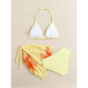 FOXA Ensemble bikini 3 pièces à fleurs pour filles, taille haute, avec jupe de plage, encolure halter, maillot de bain extensible en spandex et polyester - Product Image 3