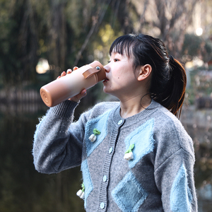 360 °   Bouteille <span class=keywords><strong>d</strong></span>'<span class=keywords><strong>eau</strong></span> isotherme en acier inoxydable avec couvercle rabattable, <span class=keywords><strong>isolation</strong></span> thermique, sans BPA, idéale pour la rentrée scolaire - Product Image 6