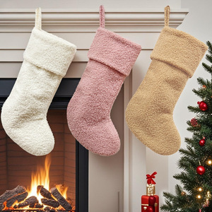 Transfrontaliero orsacchiotto <span class=keywords><strong>di</strong></span> velluto calze <span class=keywords><strong>di</strong></span> <span class=keywords><strong>natale</strong></span> ispessite nuovi prodotti per decorazioni <span class=keywords><strong>natale</strong></span> ciondoli per <span class=keywords><strong>albero</strong></span> sacchetti regalo all'ingrosso - Product Image 2