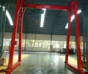 Grue à portique mobile à montage facile avec roues en caoutchouc pivotantes à 360 degrés, portique à portique réglable pour un espace de travail flexible - Product Image 3