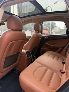 Zotye SR9 SUV 2017 LHD, <span class=keywords><strong>Voiture</strong></span> d'occasion à l'exportation/importation, Automatique V6 ED/AS, Rétroviseurs électriques, Euro IV, 5 places, Garantie véhicule neuf - Product Image 4