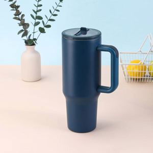 Gobelet isotherme de voyage 40oz en acier inoxydable avec poignée H5.0, couvercle et paille, antidérapant, conception personnalisée ODM - Product Image 1