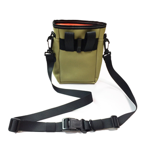 Pochette de dressage de chien en néoprène vert Pochette de sac de friandises de formation de chien avec logo personnalisé en néoprène - Product Image 2