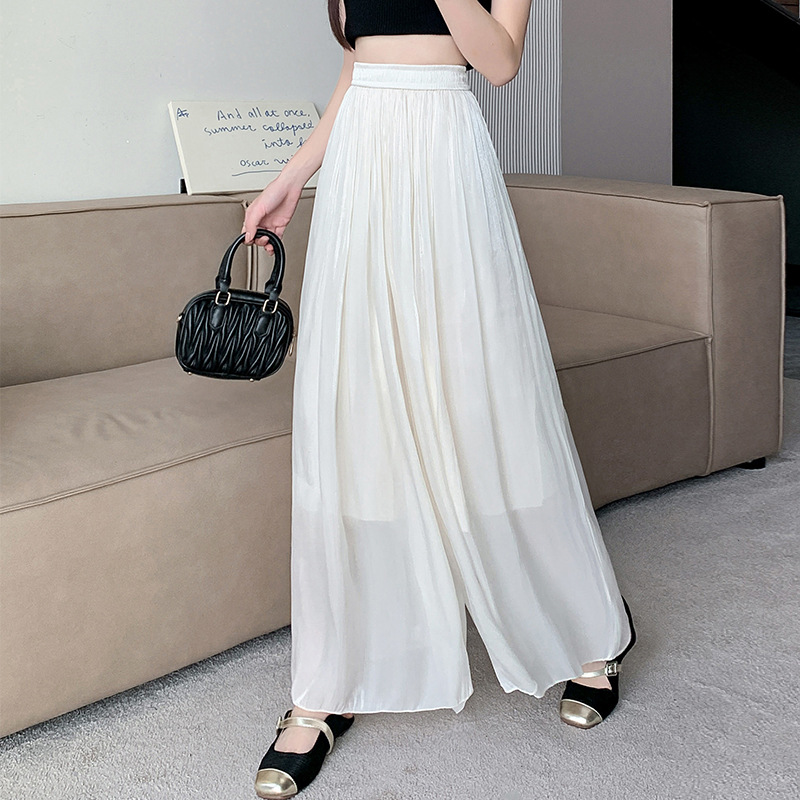 Elegancia Atemporal: Eleva tu guardarropa con los estilos de falda