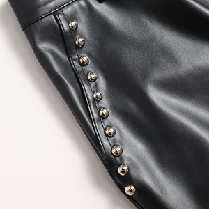 Shorts en cuir respirants pour femmes, nouvelle collection, dernière arrivée, imperméables, écologiques, très demandés, de haute qualité - Product Image 5
