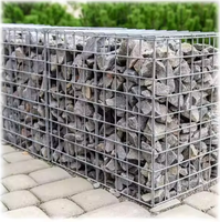 Le fabricant vend directement des filets de gabions en fil de fer galvanisé (maille soudée) pour la protection des rivières, la lutte contre les inondations et les murs de soutènement.
