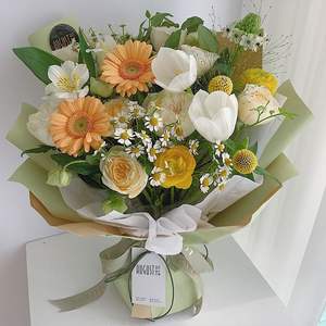 Papier d'emballage de luxe non transparent et imperméable pour bouquets floraux coréens, idéal pour la Fête des Mères et les remises de diplômes - Product Image 6