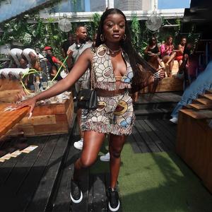 OUDINA Set Due Pezzi per Donna 2022, Top Corto Senza Maniche con Stampa e Frange, Completo Corto con Gonna a Frange - Product Image 6