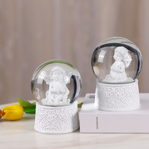 Redeco <span class=keywords><strong>Amazon</strong></span> vendita calda unico fai da te Snow Globe bella natività globo d'acqua resina Snow Globe per la decorazione domestica regalo - Product Image 4