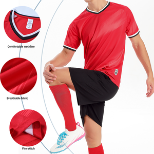 Ensemble maillot et survêtement de football personnalisables pour hommes, uniforme spécifique pour les équipes de football - Product Image 3