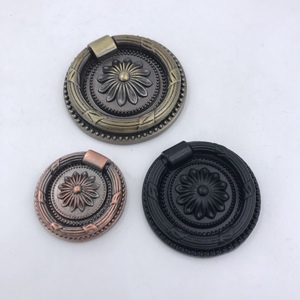 Maniglia per Porta in Stile Europeo Antico a Doppio Foro in Bronzo Rosso Zincato, Pomello per Cassetti e Armadi da Cucina - Product Image 4