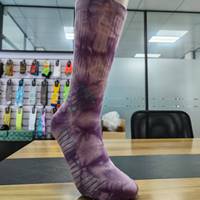 Chaussettes de sport athlétiques à logo personnalisé OEM ODM, tie-dye, pour l'été, pour jeunes, course à pied, entraînement, avec semelle en tissu éponge rembourrée, pour hommes et femmes