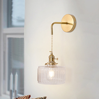 Applique Murale Nordique de Haute Qualité, Lampe Murale Ornée en Verre Rayé Transparent, Luminaire pour Couloir et Hall d'Entrée